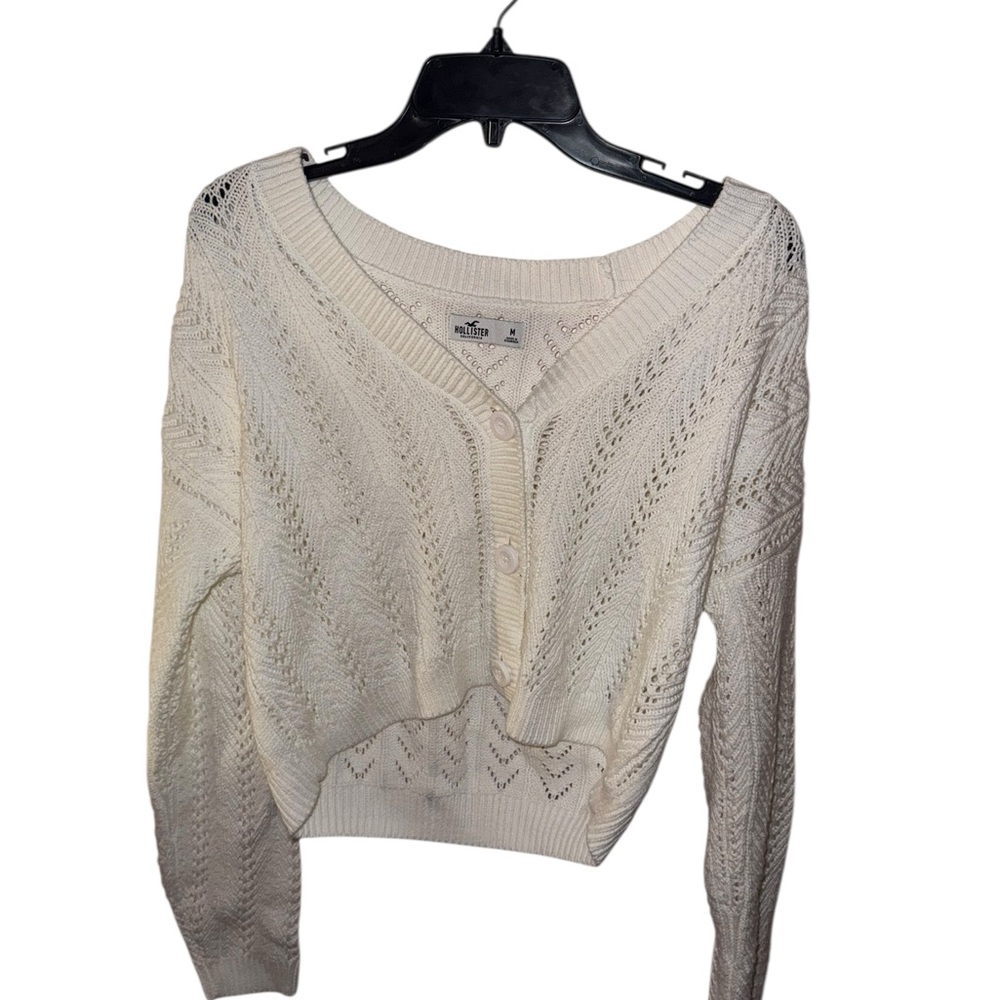 NWT Hollister White Knitted Cardigan Sweater Size Medium
